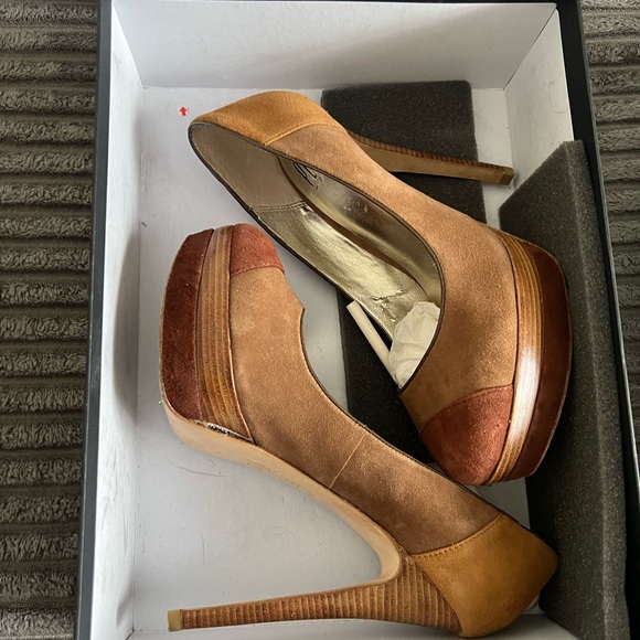 Koko & Palenki - Picture 1 of 2